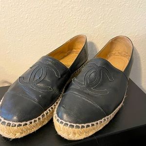 Chanel classic black lambskin espadrilles 38